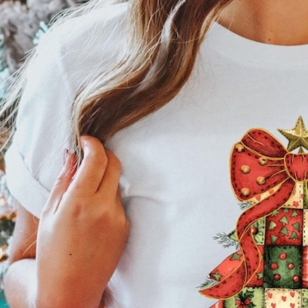 Retro Tree Shirt, Bow Christmas Tree Shirt, Merry Christmas Shirt - Picture 3 of 4